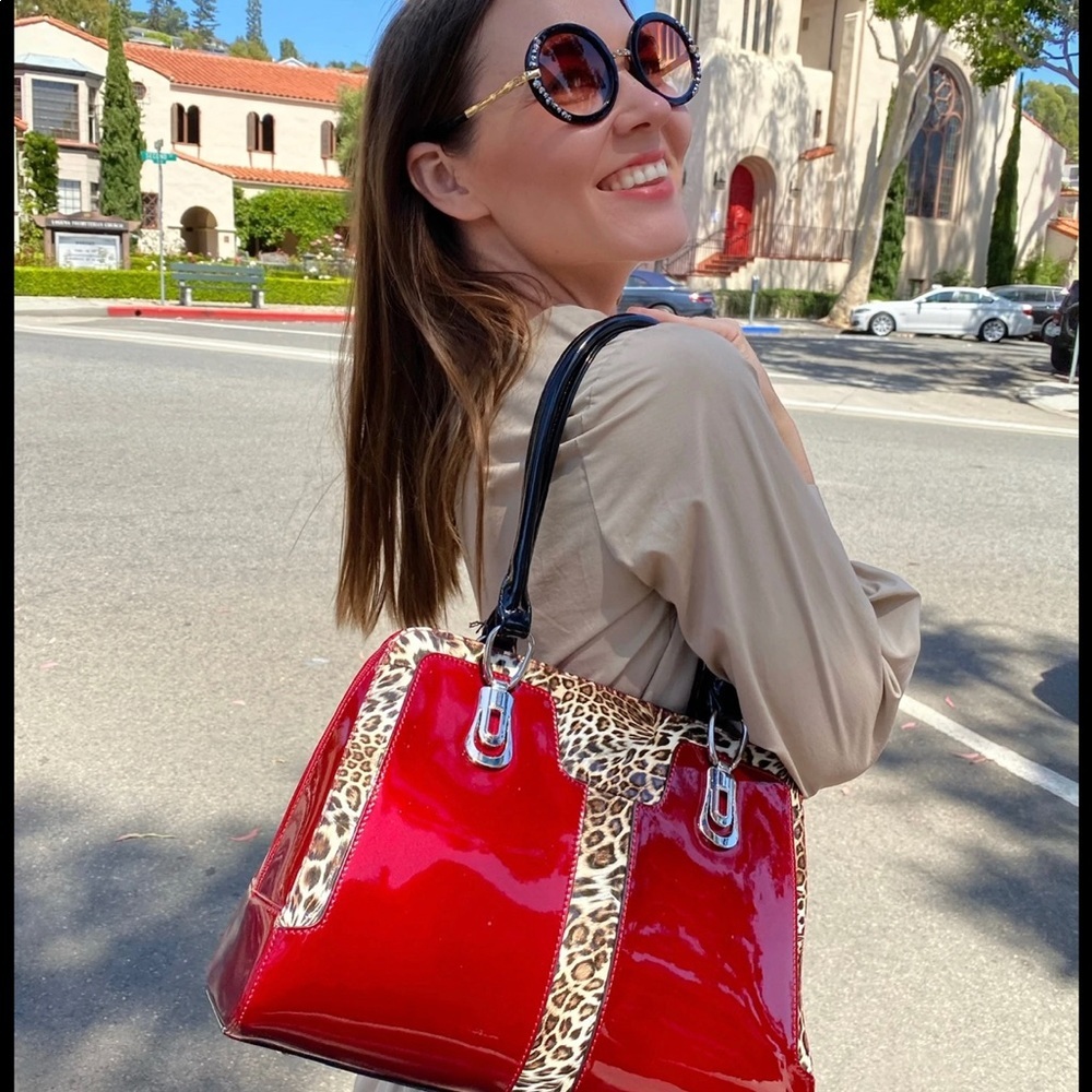Bravo Fashion DIANA RED LEOPARD PRINT LEATHER HANDBAG